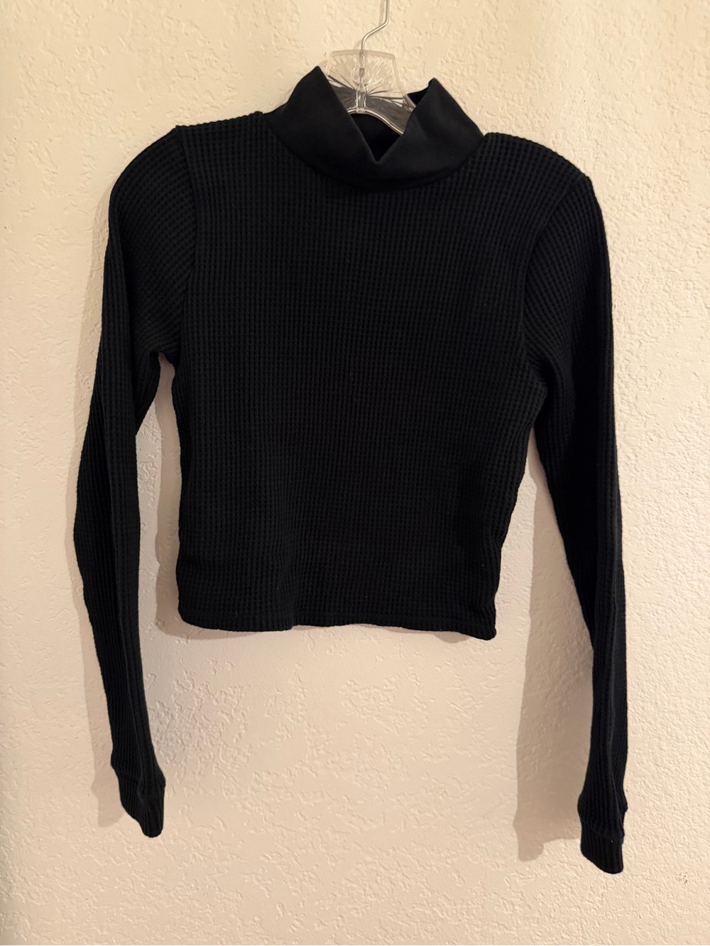 aerie Black waffle knit Mock Turtleneck Cropped tee long sleeve